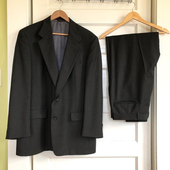 Hart Schaffner Marx Suit Mens 44L / 38x31 Gray Parisian Wool 2 Button 90s USA - Picture 1 of 16